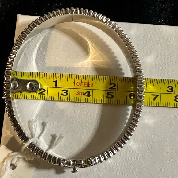 Clover Bracelet CZ and Stainless Steel NWT - Picture 11 of 12